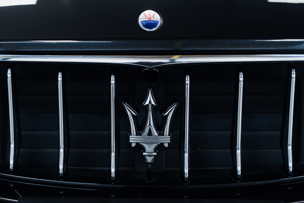 Maserati Levante S  #8