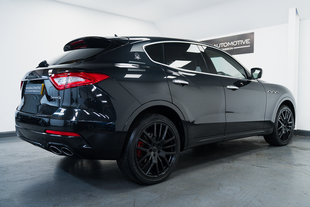 Maserati Levante S  #13