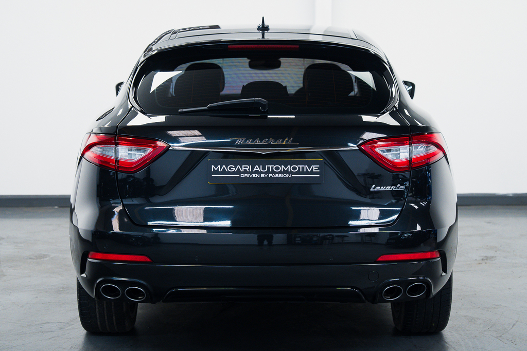 Maserati Levante S  #15
