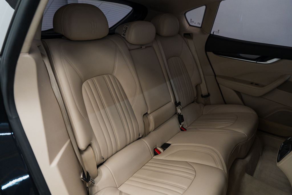 Maserati Levante S  #58