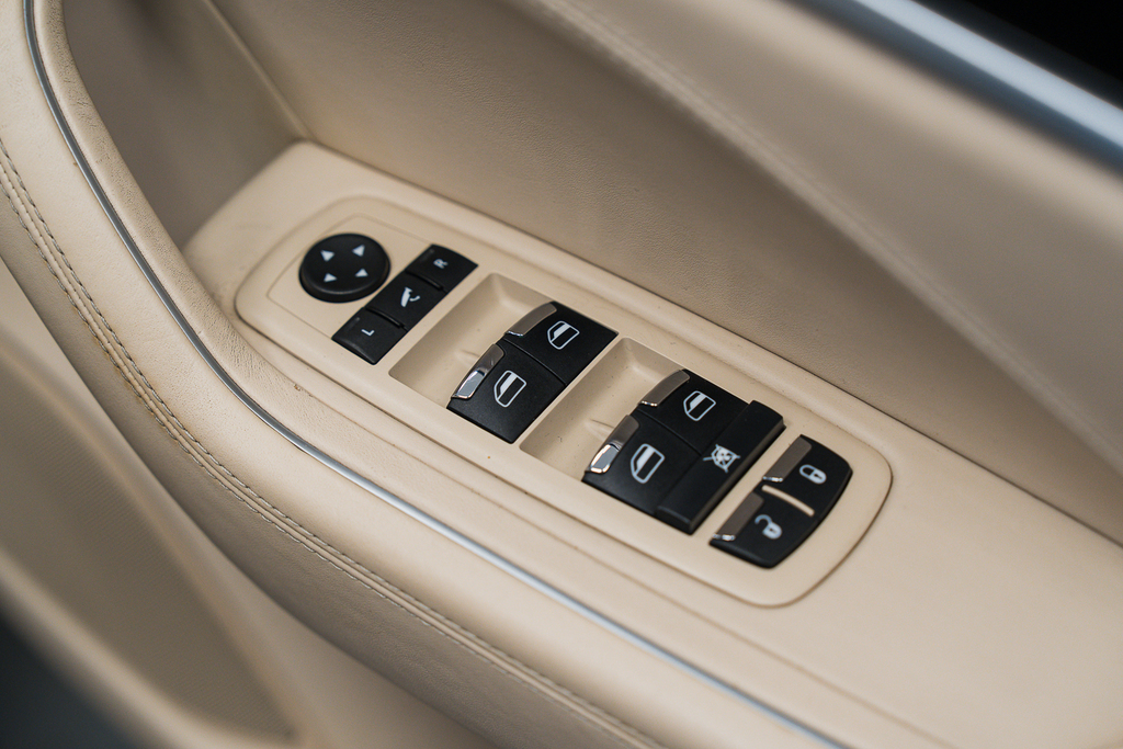 Maserati Levante S  #36