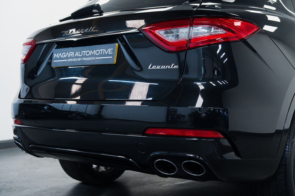 Maserati Levante S  #12