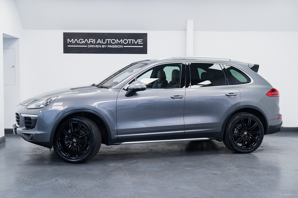 Porsche Cayenne Diesel Grey #4