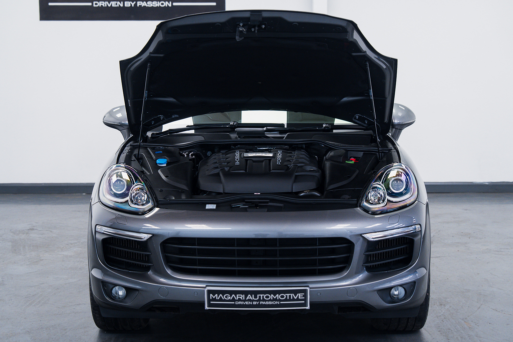 Porsche Cayenne 3.0 V6 E-hybrid S Platinum Edition Tiptronics 4Wd Black #67