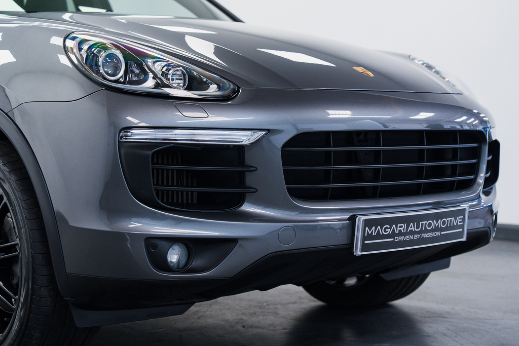 Porsche Cayenne 3.0 V6 E-hybrid S Platinum Edition Tiptronics 4Wd Black #9