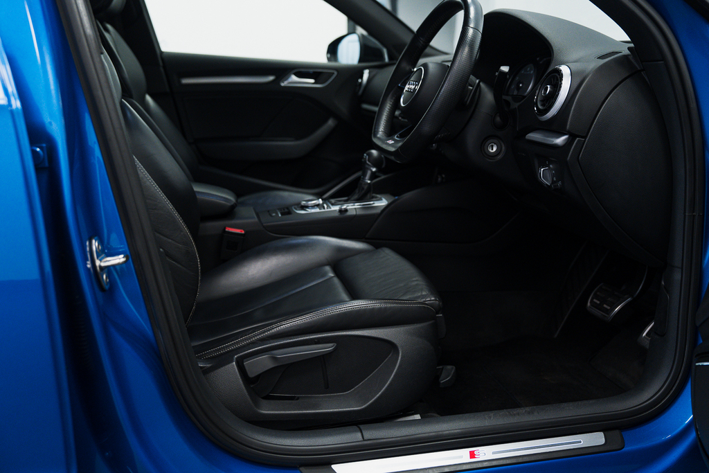 Audi S3 S3 Tfsi Quattro S Tronic #38