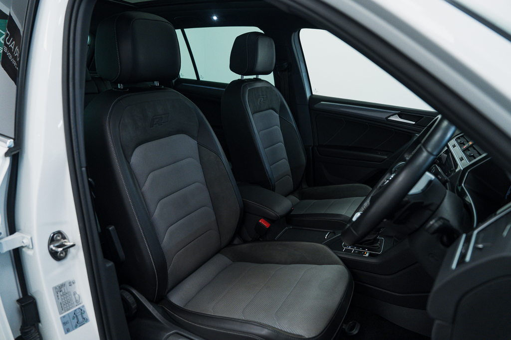 Volkswagen Tiguan Petrol White