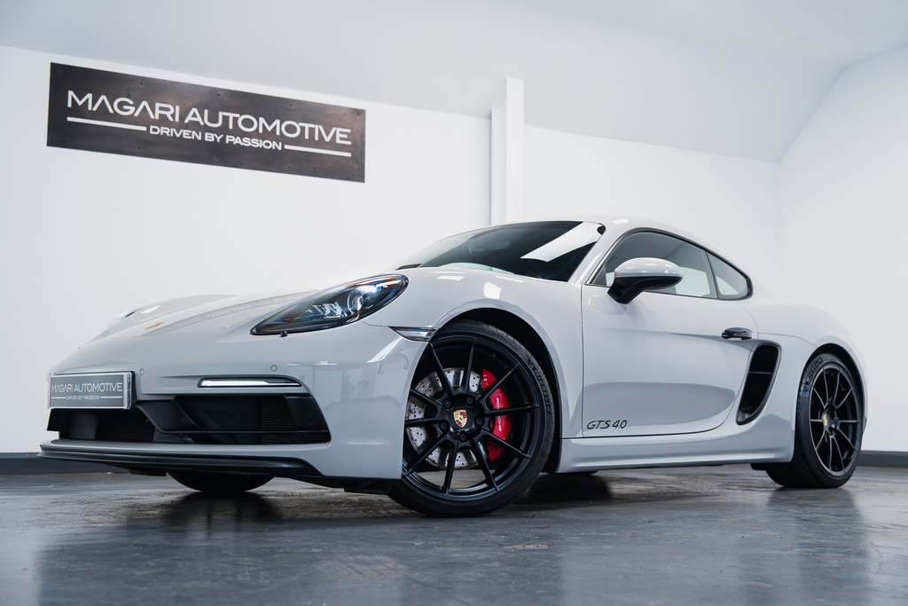 Porsche 718 Cayman 718 Cayman S-a Blue #61