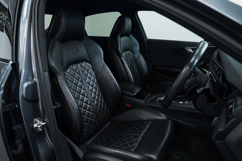 Audi S4 Petrol Grey