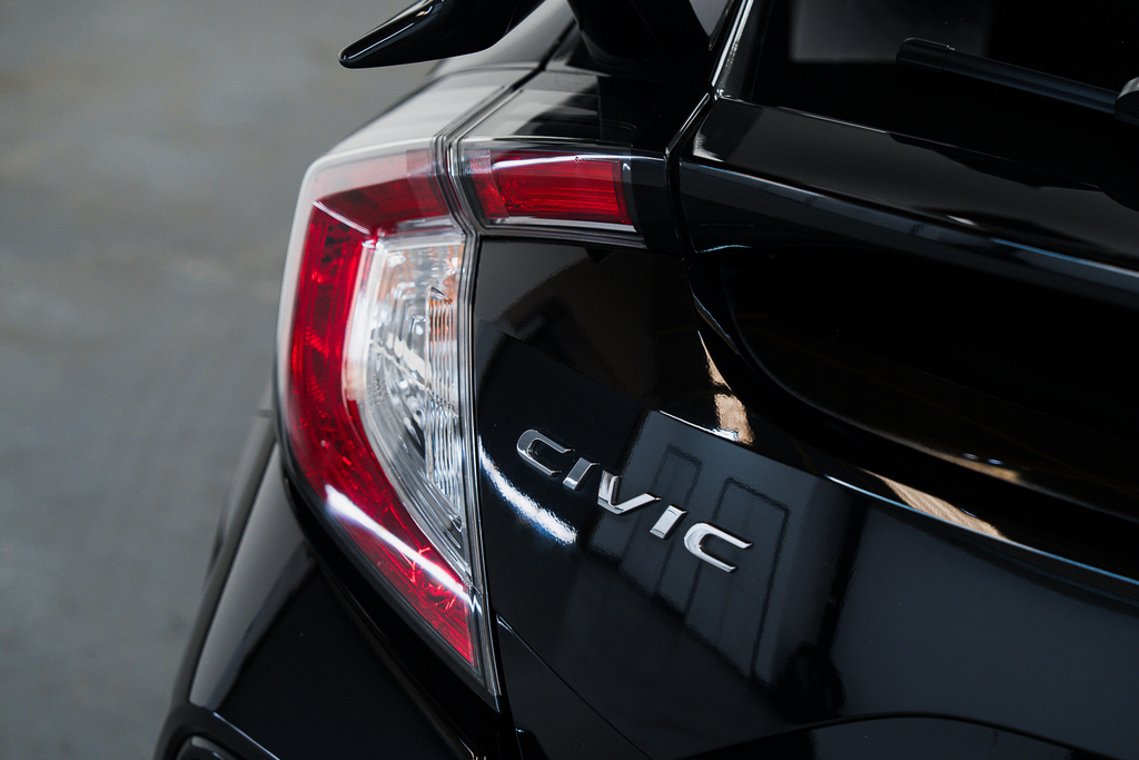 Honda Civic Vtec Sport Red #16