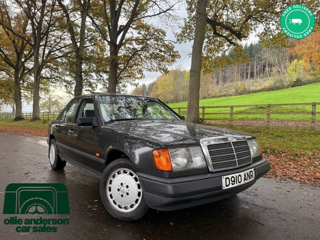 Mercedes-Benz 230 Black Black