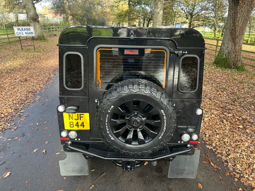 Land Rover Defender 90 2.2 Tdci Xs Station Wagon Double Cab Ma NJF844 Black #5