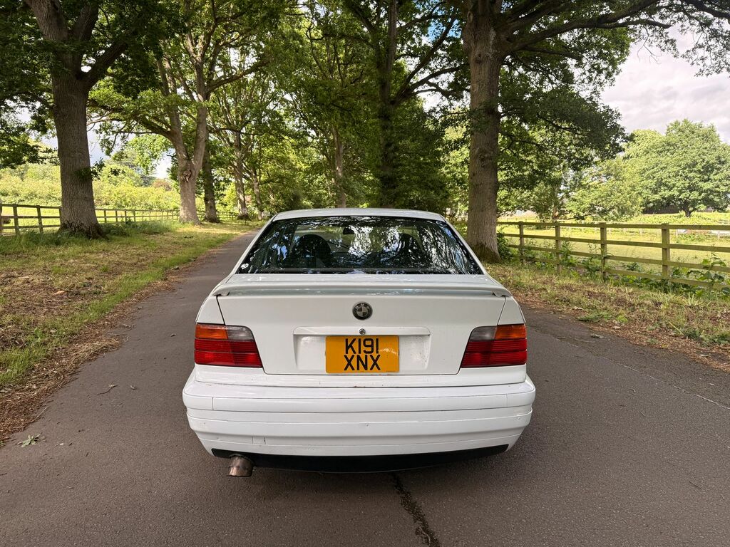 BMW 3 Series Convertible 1.8 318I 1992J  #4