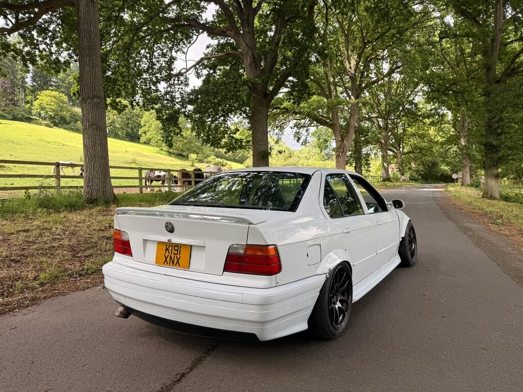 BMW 3 Series Se White #5