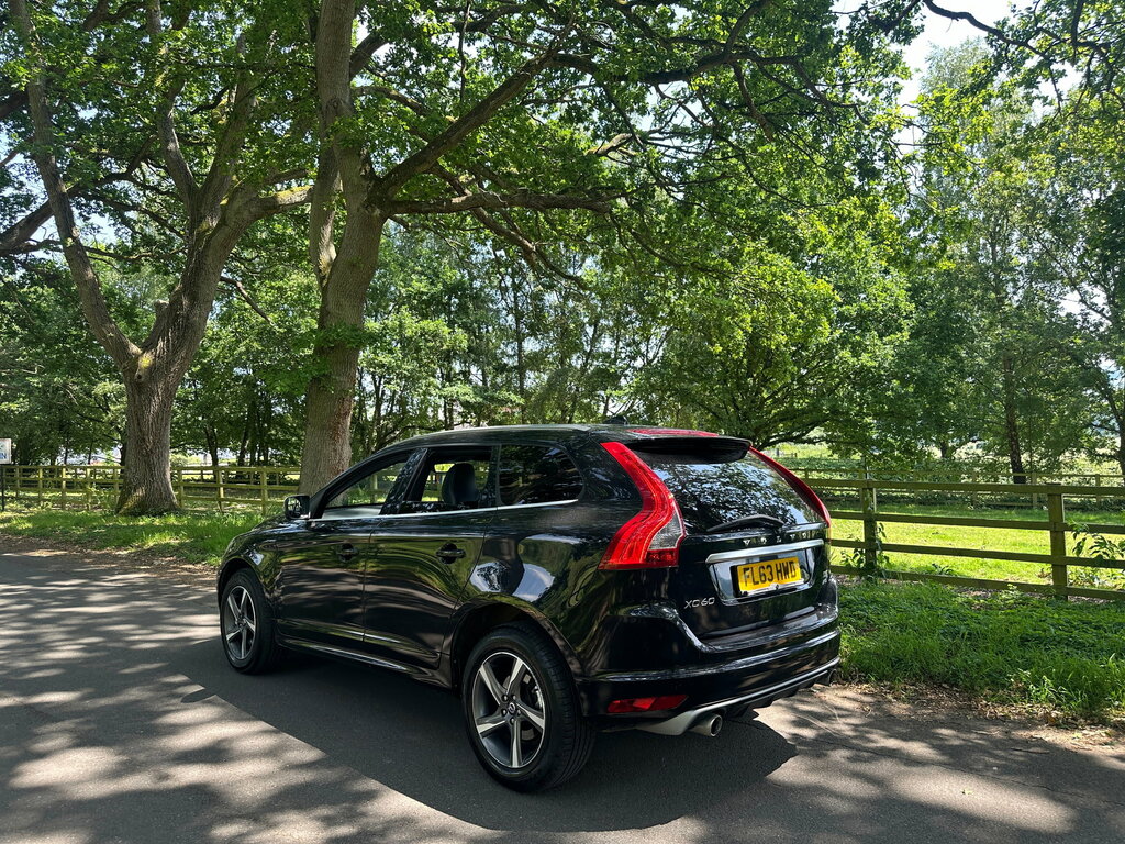 Volvo XC60 2.4 D5 R-design Nav Suv Geartronic Awd FL63HWD Black #6
