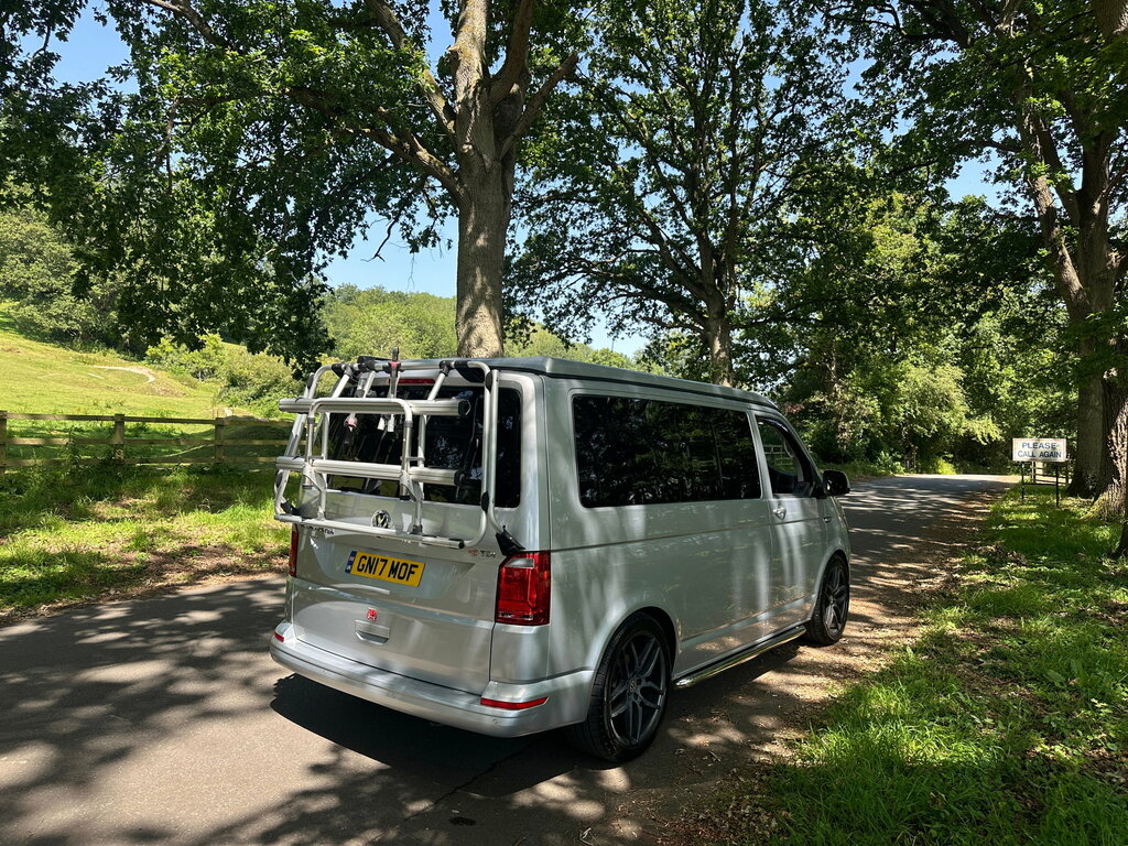 Volkswagen Transporter 2.0 Tdi T28 Bluemotion Tech Highline Panel Van Silver #3
