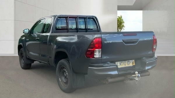 Toyota HILUX 2.4 D-4d Active Extra Pickup Extended Cab Dies Grey #4