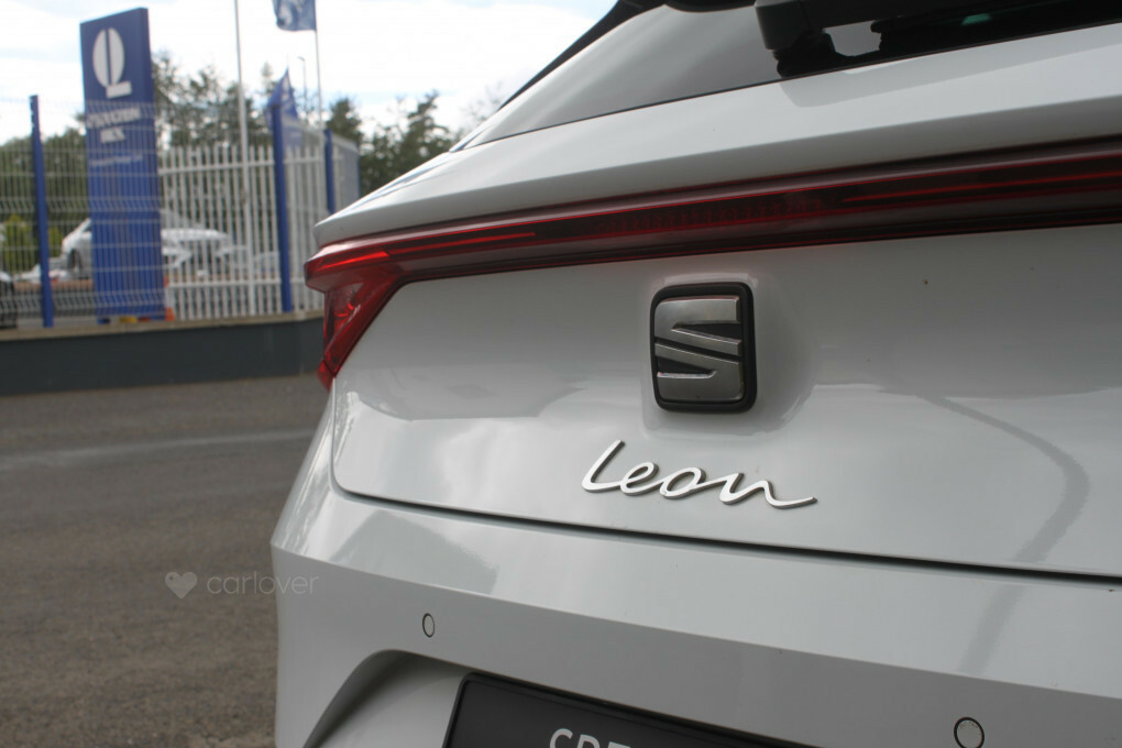Seat Leon Se Dynamic Tsi Evo YA70XUU #4