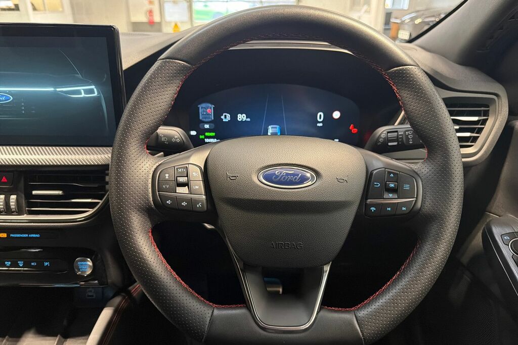 Ford Kuga 2.5 Fhev St-line Cvt LO74GGJ Black #5