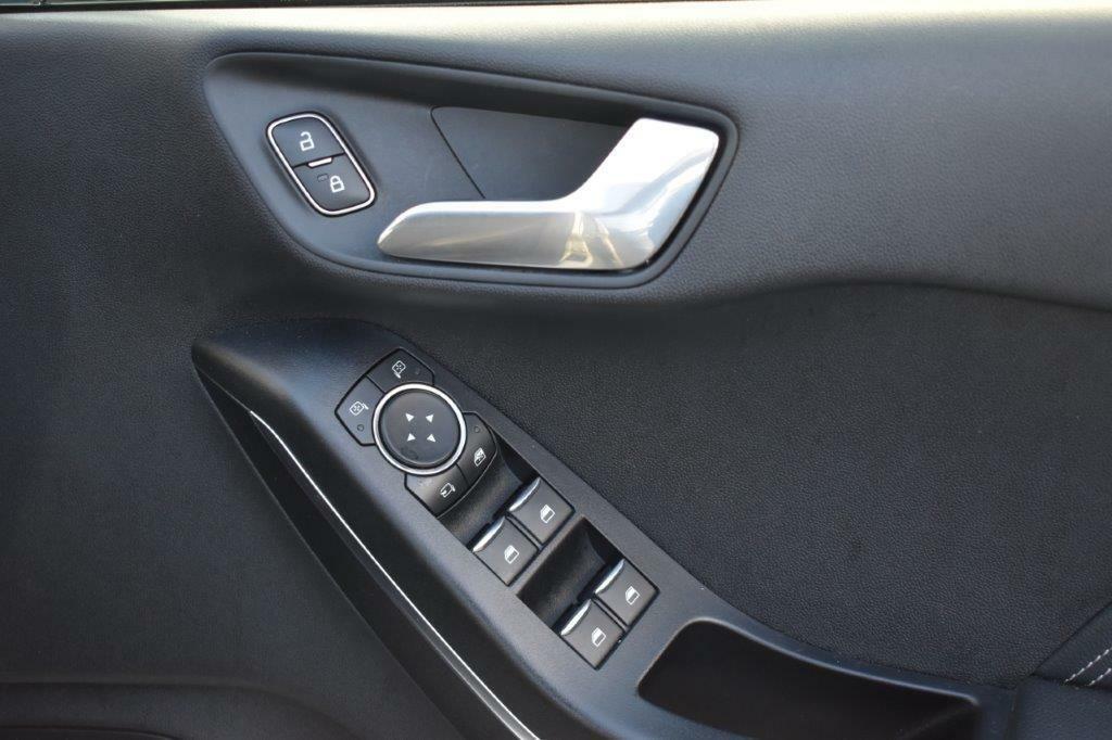 Ford Fiesta  Grey #16
