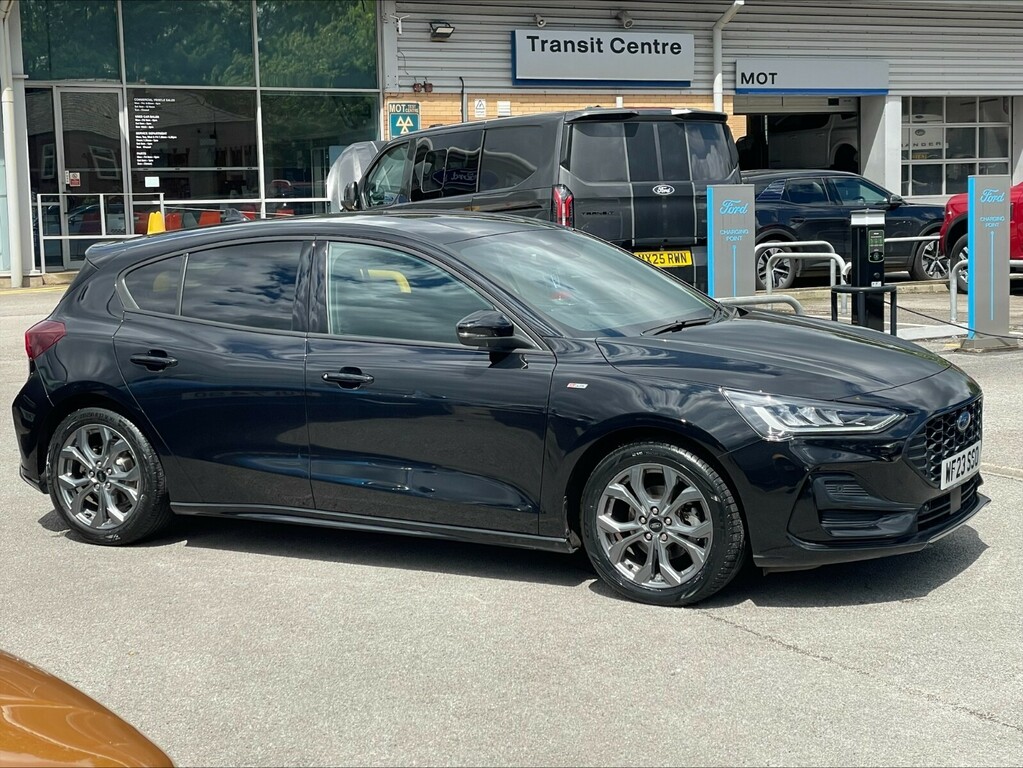 Ford Focus 1.0 Ecoboost Hybrid Mhev 155 St-line Black #3