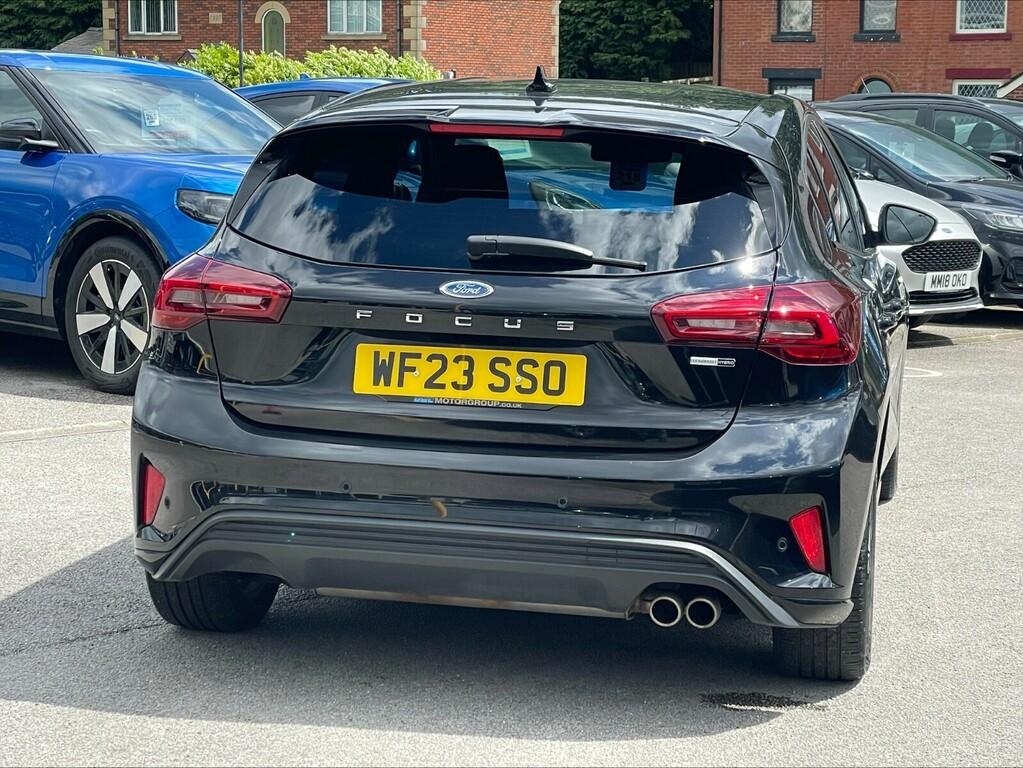 Ford Focus 1.0 Ecoboost Hybrid Mhev 155 St-line Black #6
