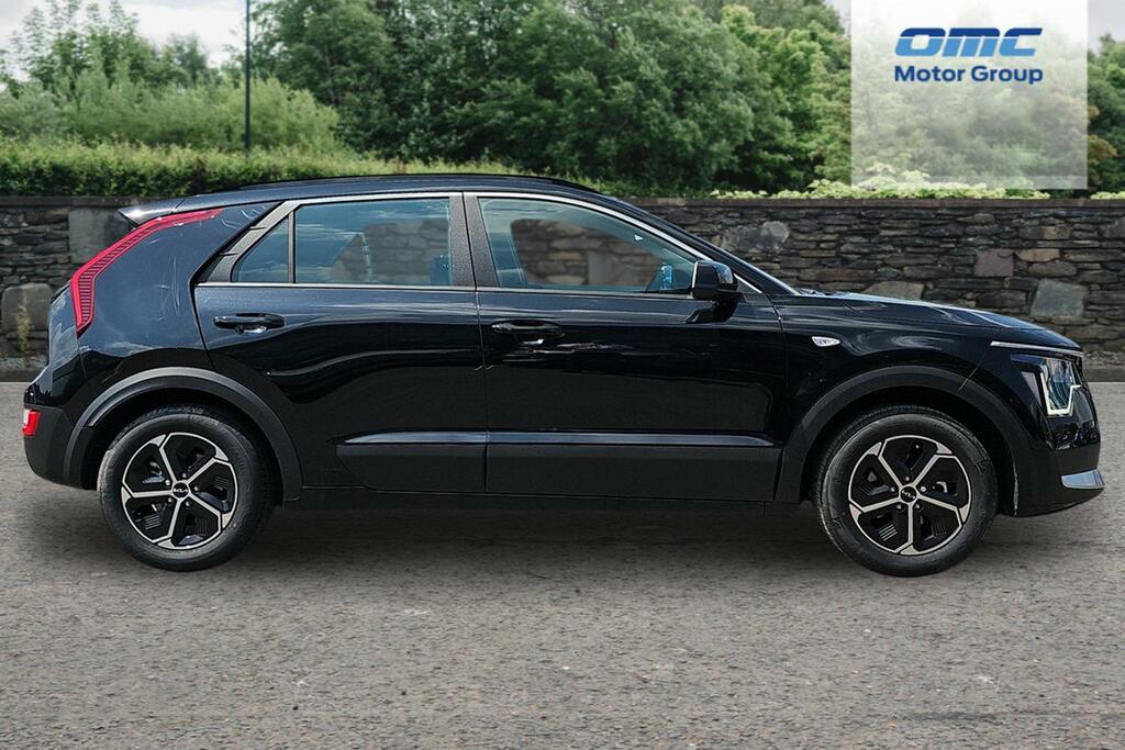 Kia Niro 1.6 Gdi 136 Hybrid Pure Dct MT26KYV Black #6