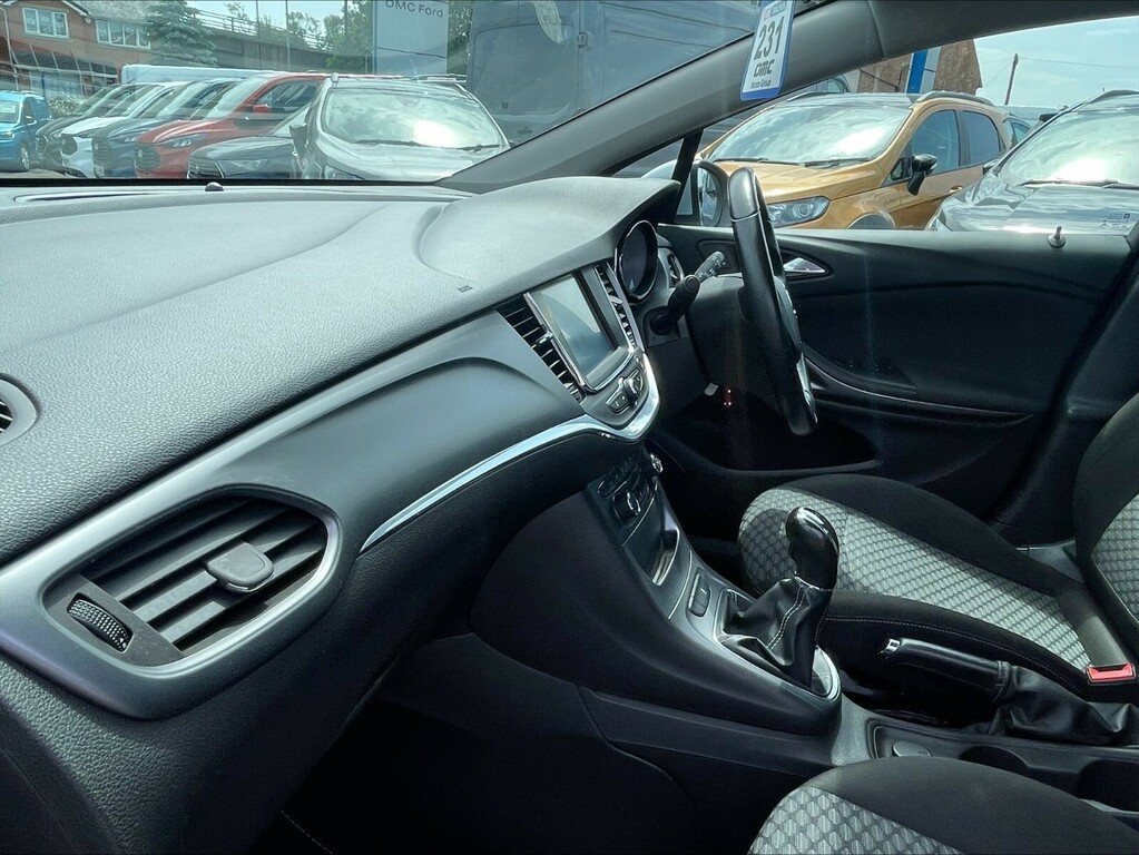 Vauxhall Astra Astra Sri Cdti Red #16