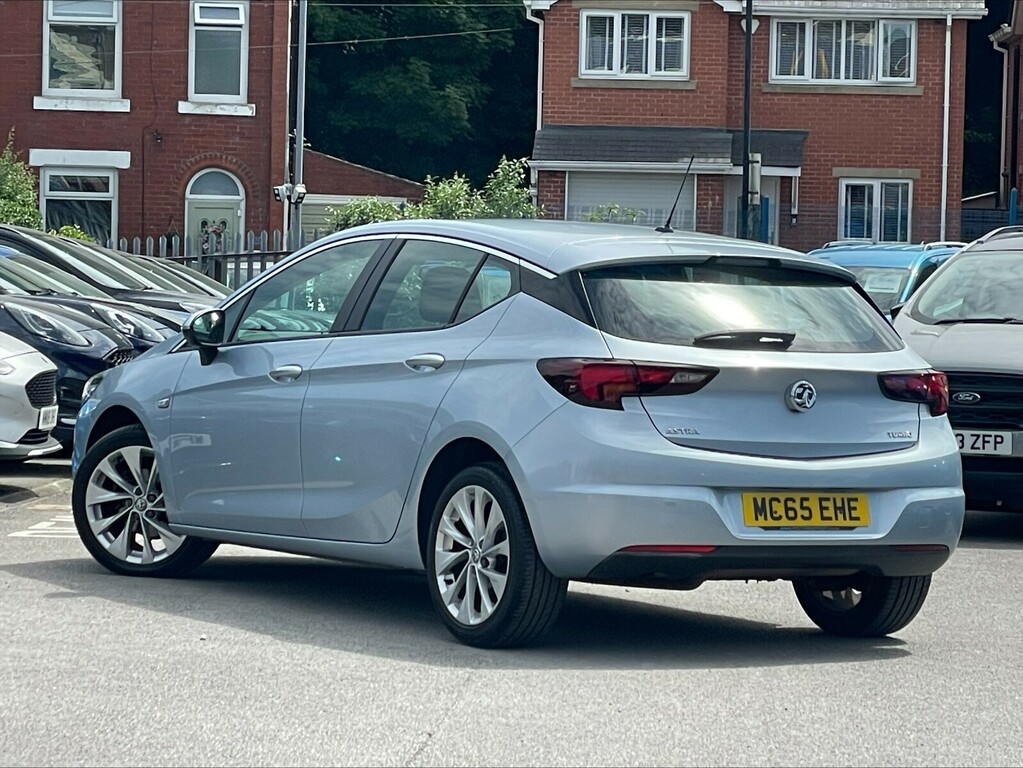 Vauxhall Astra 1.4T 16V 125 Energy Silver #3