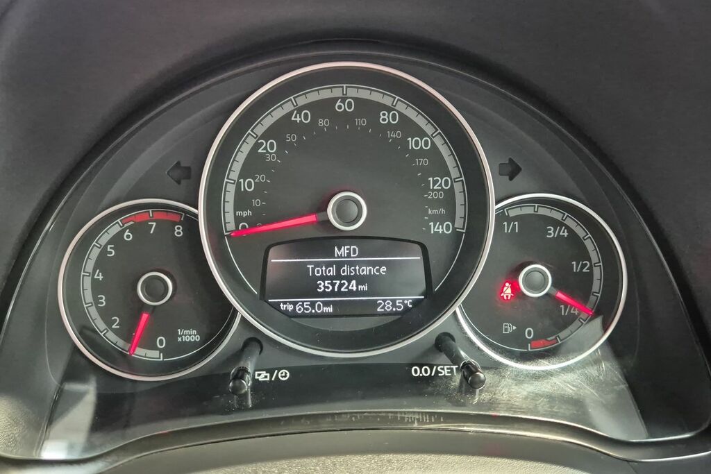 Volkswagen Up 1.0 Up Silver #18
