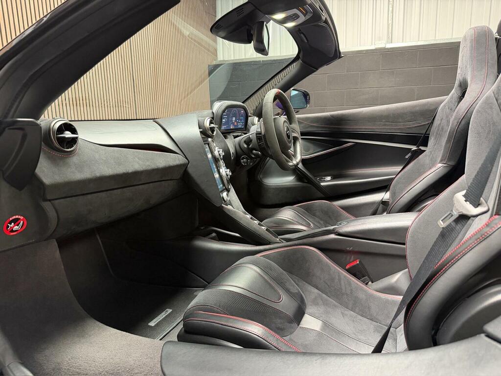 McLaren 720S Spider Spider Silver #69