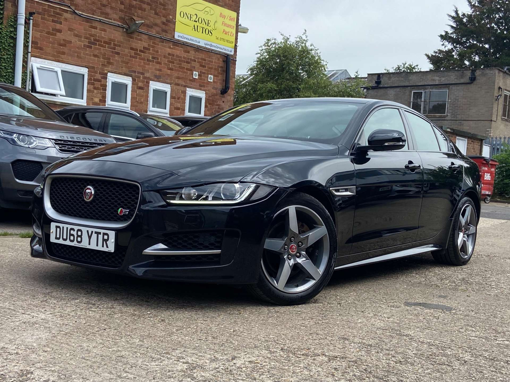 Jaguar XE R-sport Saloon Euro 6 Ss  #2