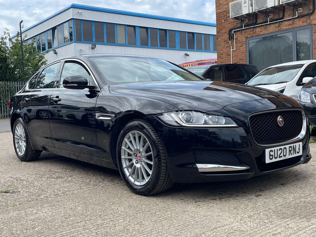 Jaguar XF Chequered Flag White #57