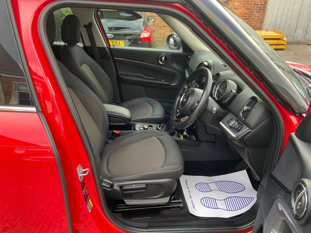 Mini Countryman 1.5L Cooper White #17