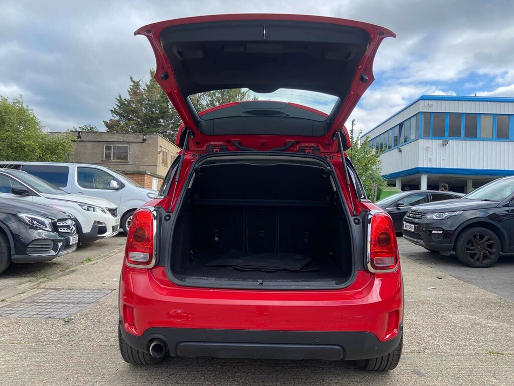 Mini Countryman 1.5L Cooper White #40