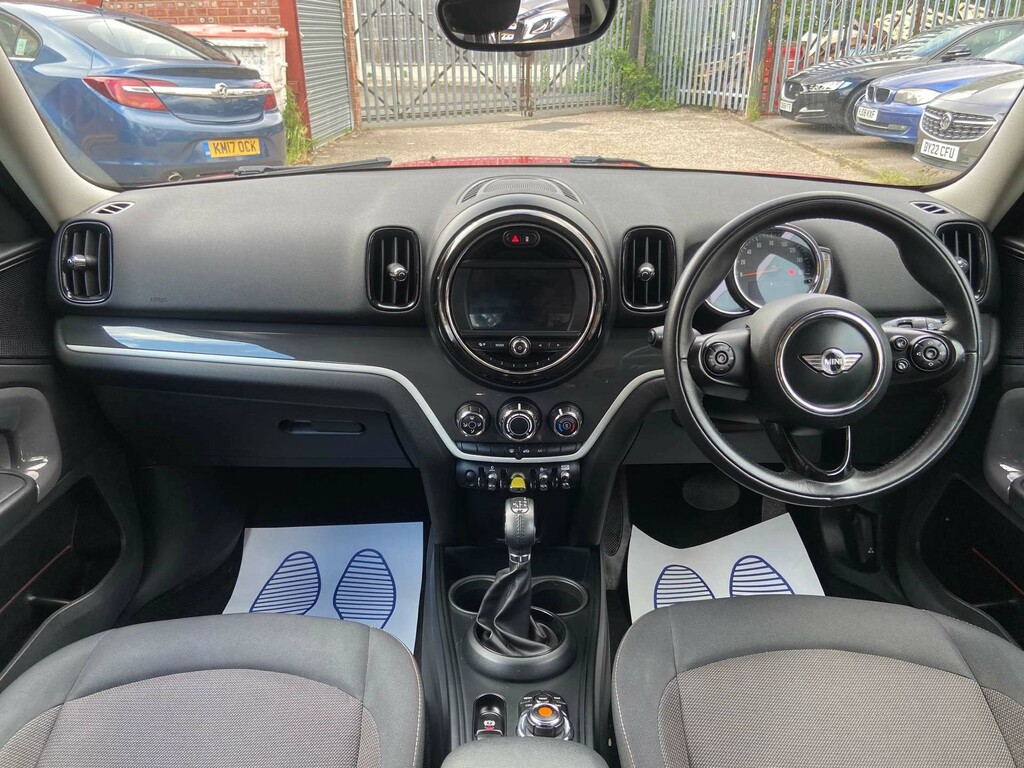 Mini Countryman 1.5L Cooper White #18