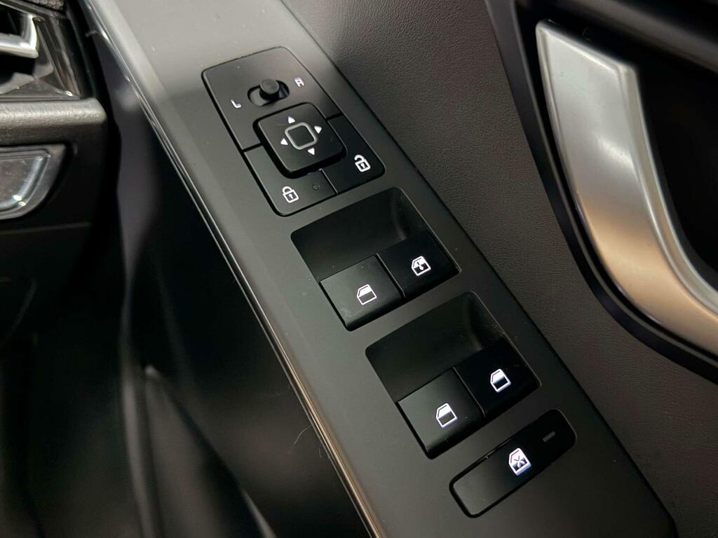 Kia Niro Niro 2 Phev Orange #32