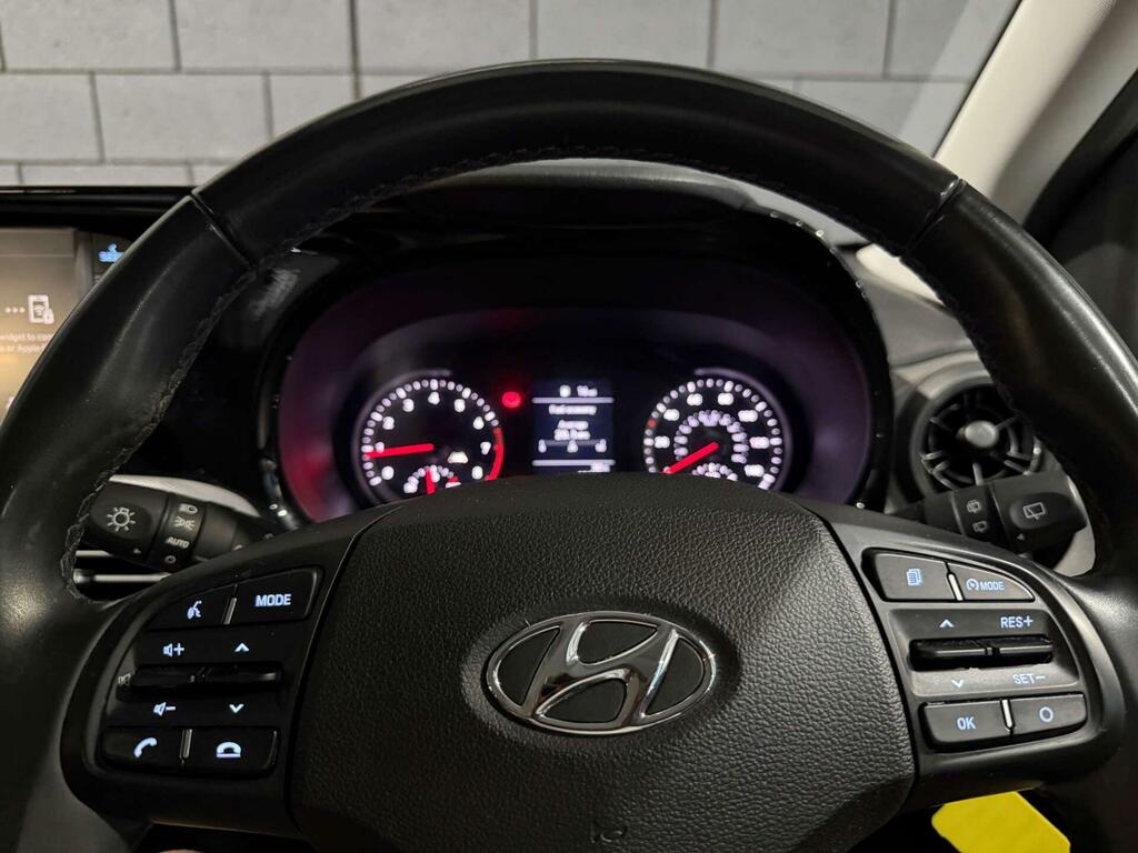 Hyundai I10 1.2 Mpi Premium White #13
