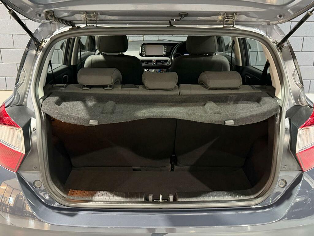Hyundai I10 1.2 Mpi Premium White #11