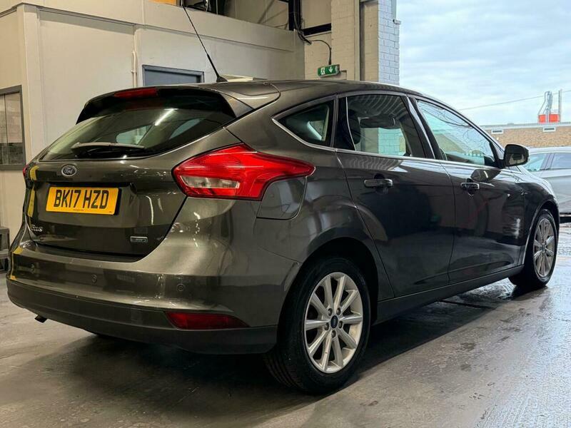 Ford Focus 1.0T Ecoboost Titanium BK17HZD Grey #4