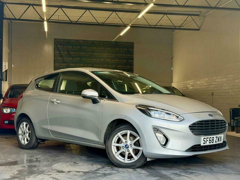 Ford Fiesta 1.0T Ecoboost Zetec Euro Silver