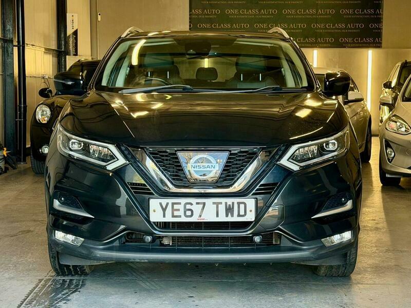 Nissan Qashqai 1.2 Dig-t Tekna Euro YE67TWD Black #3
