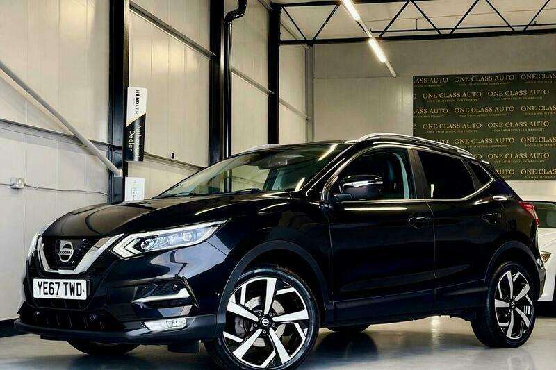 Nissan Qashqai 1.2 Dig-t Tekna Euro YE67TWD Black
