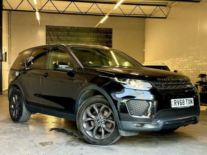 Land Rover Discovery Sport 2.0 Td4 Landmark RV68TXM Black