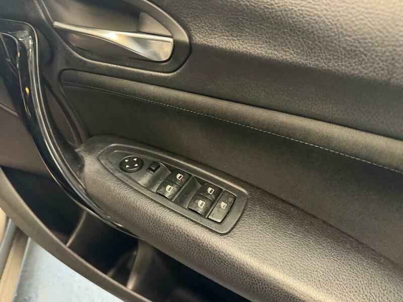 BMW 1 Series 116D Edition Black #15