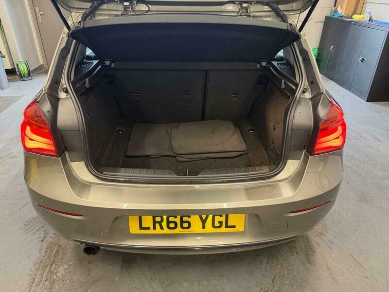 BMW 1 Series 116D Edition Black #34