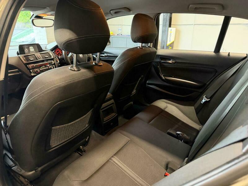 BMW 1 Series 116D Edition Black #28