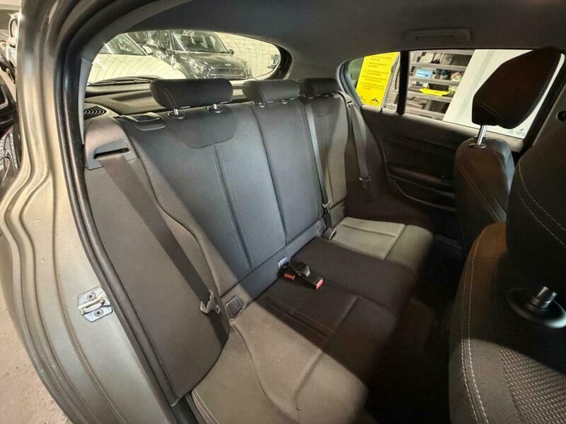 BMW 1 Series 116D Edition Black #33