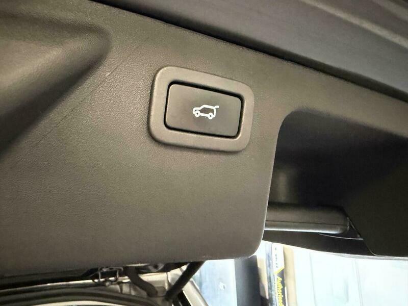 Land Rover Discovery Sport Td4 Se Tech Grey #46