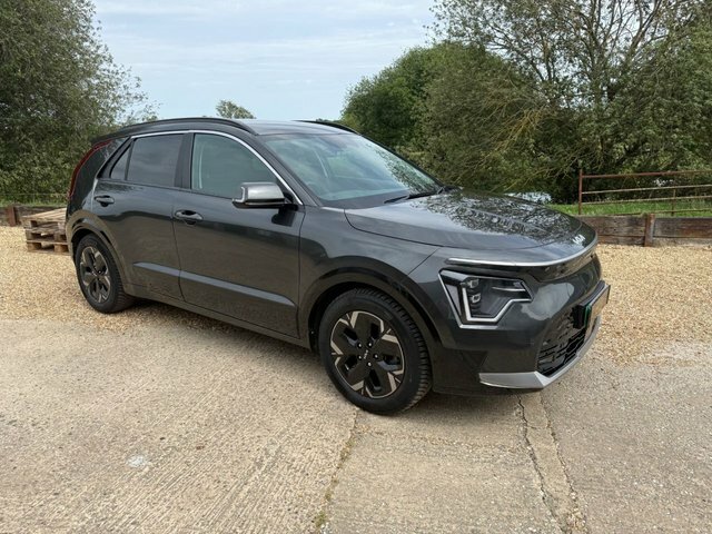 Kia e-Niro 64.8Kwh 3 Suv 201 Bhp AY72WVJ Grey #4